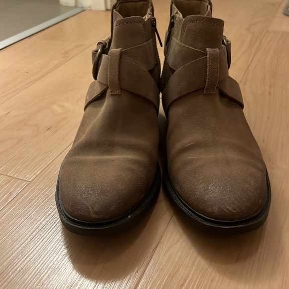 Ugg Ankle Booties - Picture 3 of 6
